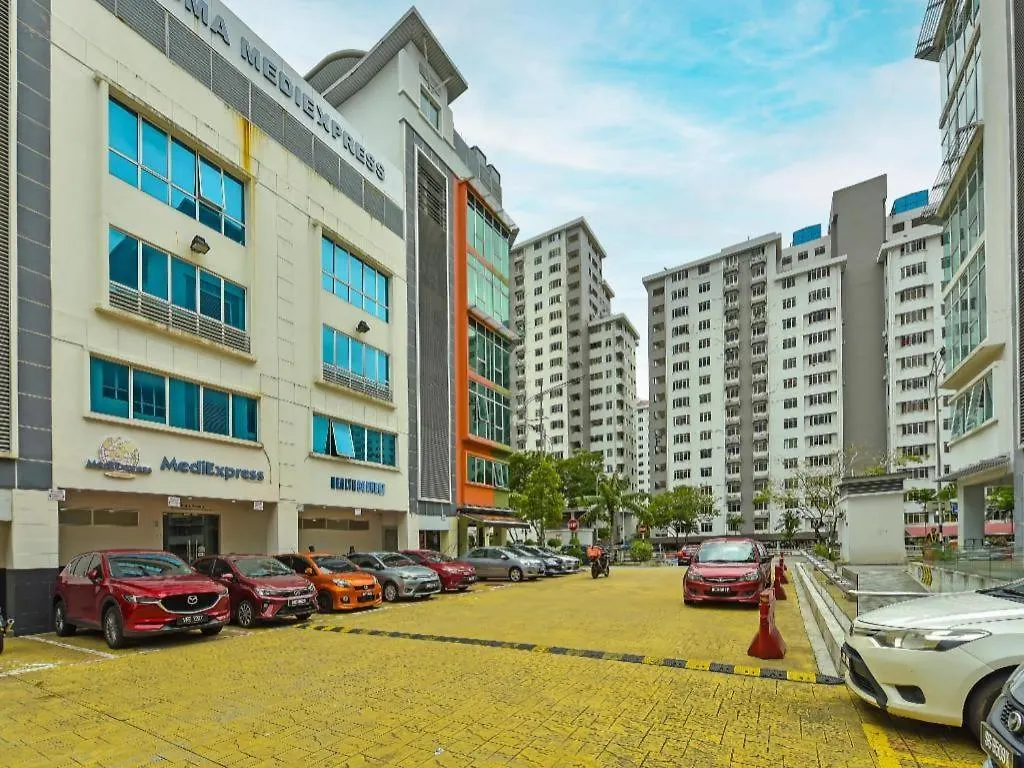 Oyo 90484 Bright Hotel Petaling Jaya