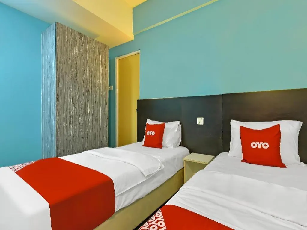 Oyo 90484 Bright Hotel Petaling Jaya