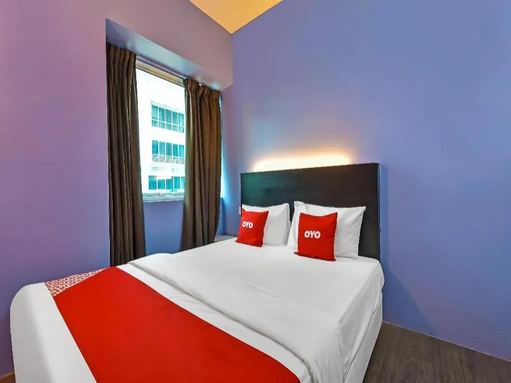 Oyo 90484 Bright Hotel Petaling Jaya 2*,