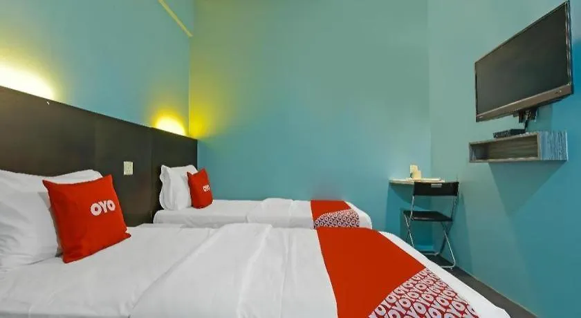 Oyo 90484 Bright Hotel Petaling Jaya