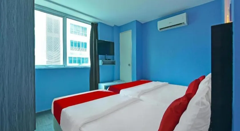 Oyo 90484 Bright Hotel Petaling Jaya 2*,