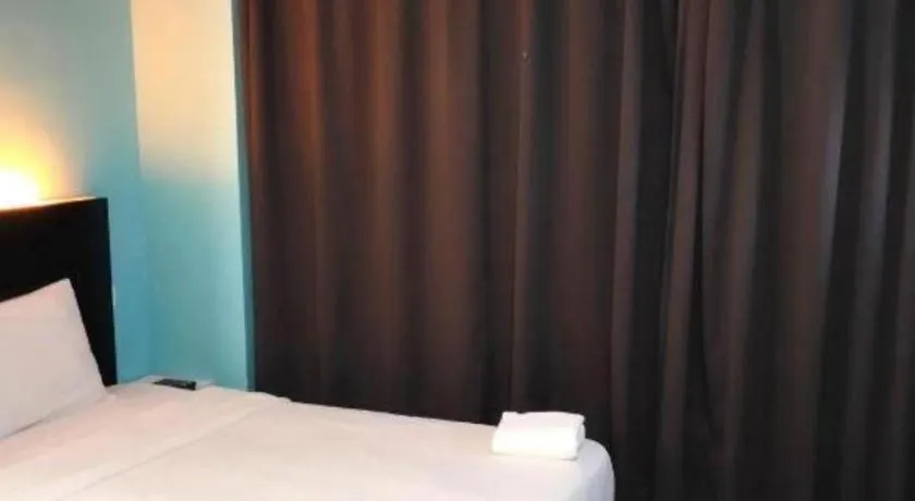 **  Oyo 90484 Bright Hotel Petaling Jaya Malajsie